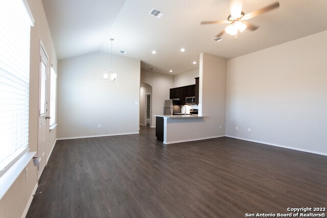 Building Photo - 523 Grayson Ln
