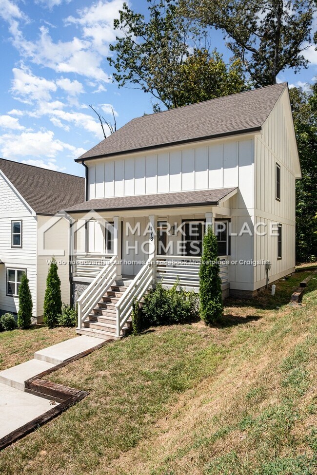 Building Photo - 173 Peach St