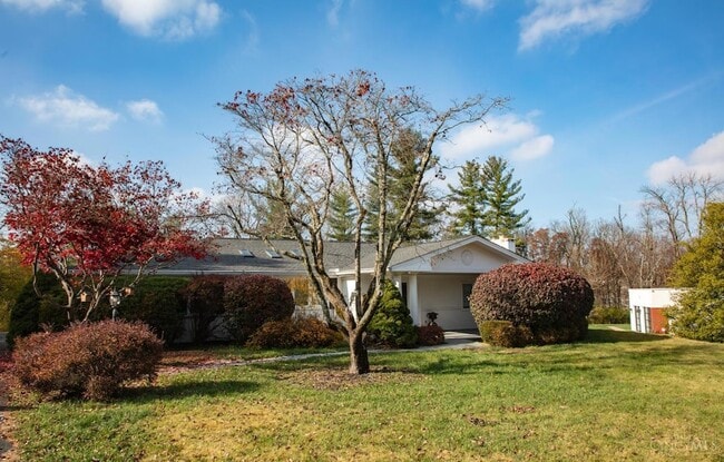 Building Photo - 8593 Concord Hills Cir