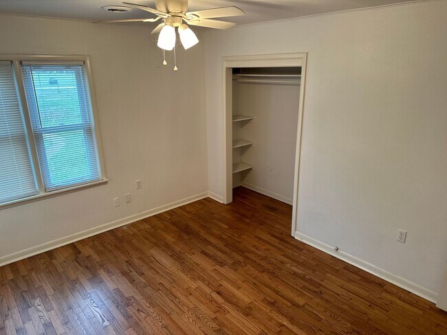 Foto del edificio - Available Now! 2-Bedroom, 1-Bathroom Home....