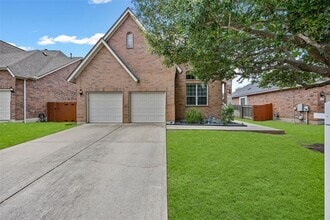 Building Photo - 2414 Powderham Ln