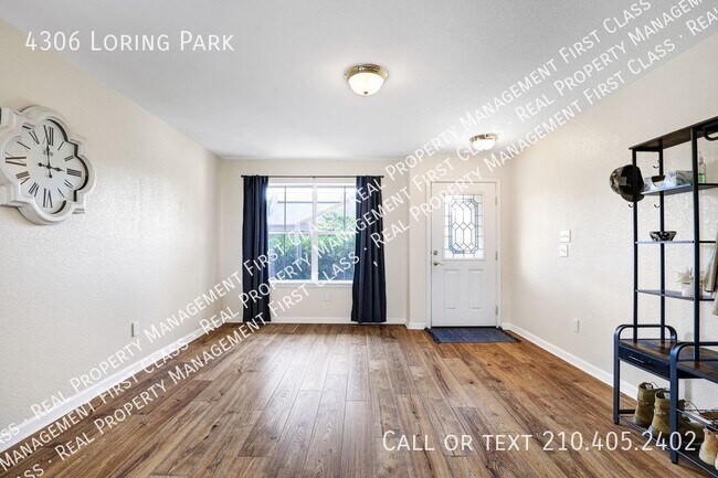 Building Photo - Beautiful 2 story home on greenbelt!