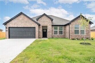 Building Photo - 2239 Riggins Ave