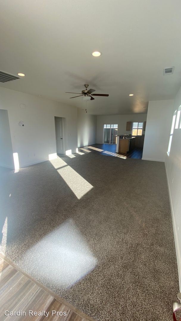 Foto del edificio - 4 br, 2 bath House - 4550 Madison Rd, Fern...