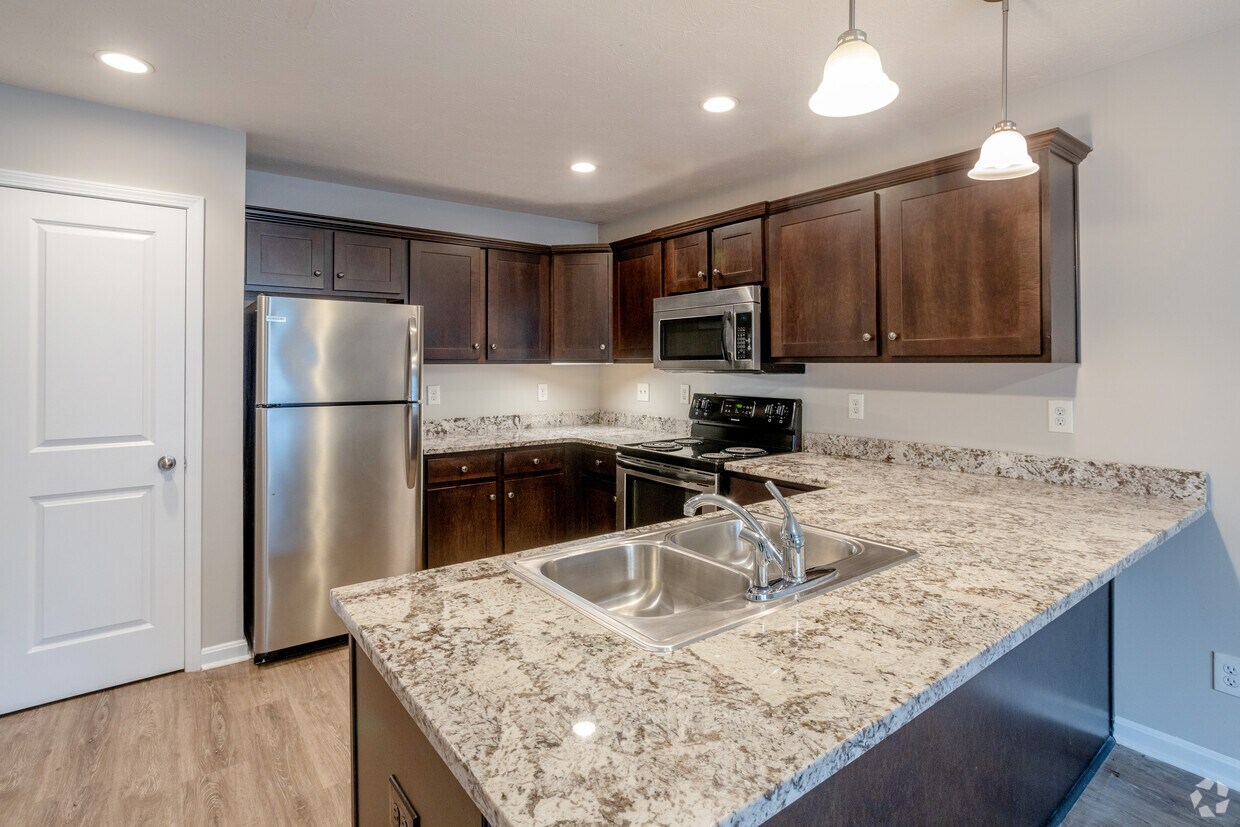 6 Mile Lane Apartments 4500 Mason Ethan Ct Louisville, KY