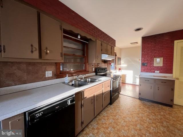 Primary Photo - 1333 Belgrade Ave