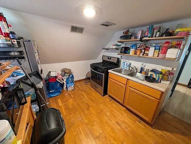 Building Photo - 4176 S 4th St