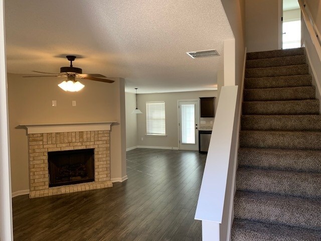 Building Photo - 1065 Carib Loop E