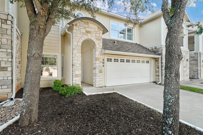 Building Photo - 10300 Morado Cove
