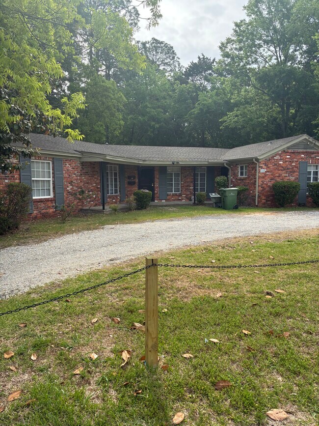 Building Photo - 3515 Norman Bridge Rd