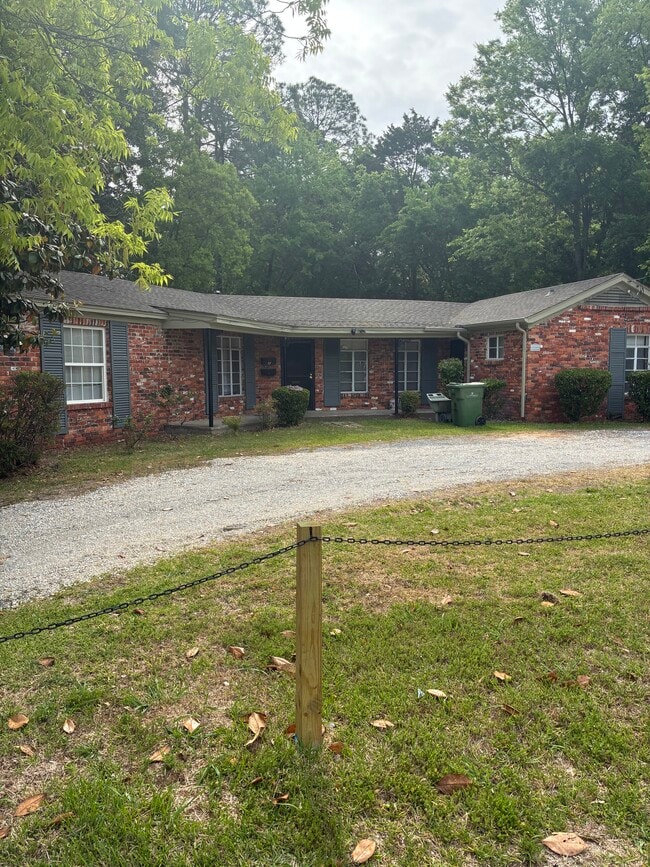 Building Photo - 3515 Norman Bridge Rd