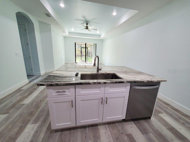 Building Photo - 1212 San Cristobal Ave