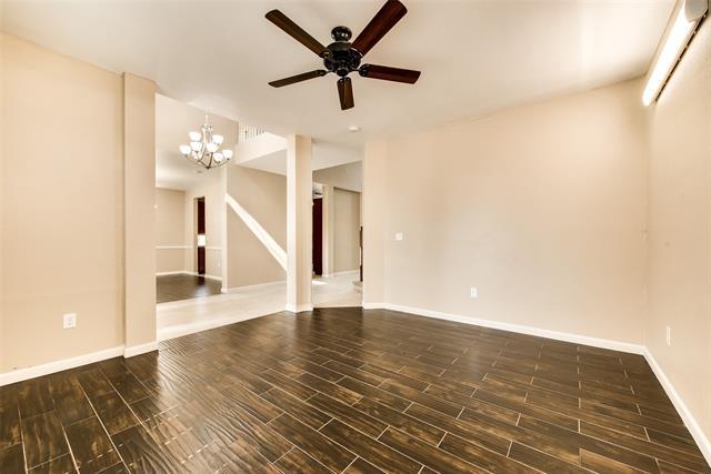 Building Photo - 8116 Yellowstone Dr