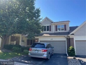 Building Photo - 1493 Summit Shores Dr