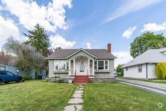 Building Photo - 3827 E 6th Ave
