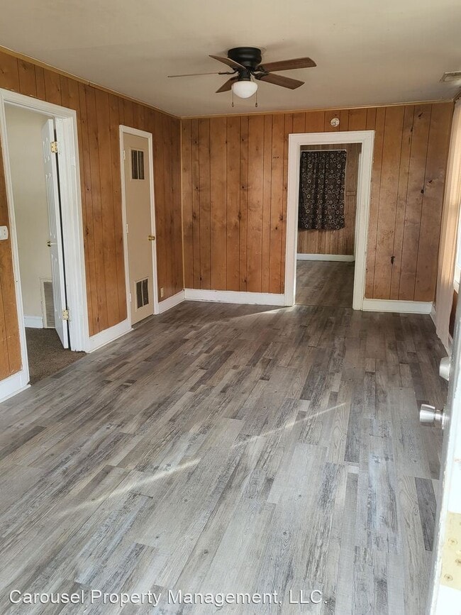 Building Photo - 2 br, 1 bath House - 1516 Florence Ave