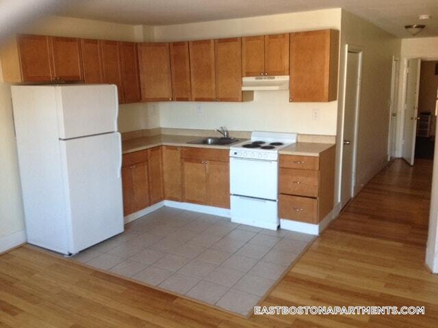 Foto del edificio - 210 Maverick St