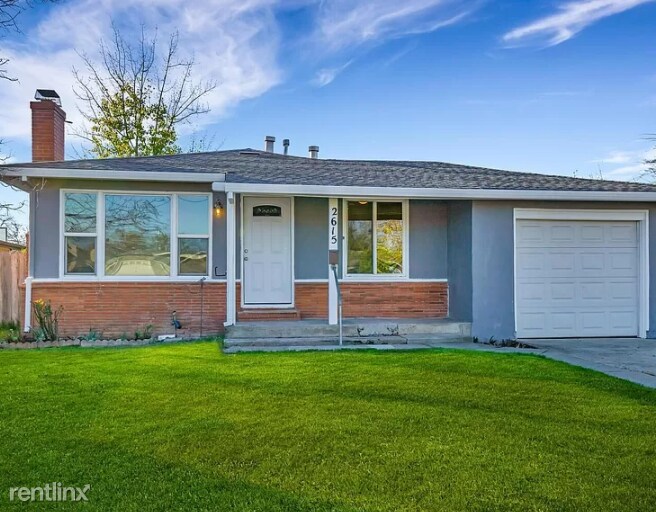 Foto principal - 3 br, 1 bath House - 2615 Connie Dr