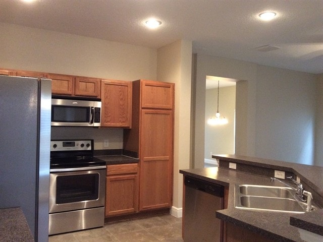Building Photo - 10956 Willow Ridge Loop