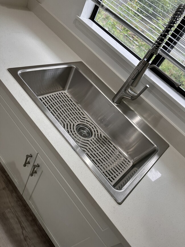 Stainless Steel Sink - Sunset Apartments