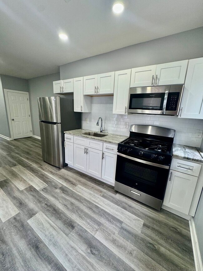 Foto del edificio - Anika Homes 3 Bedroom