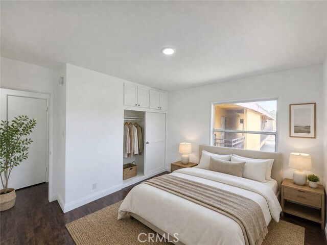 Building Photo - 8706 Parthenia Pl