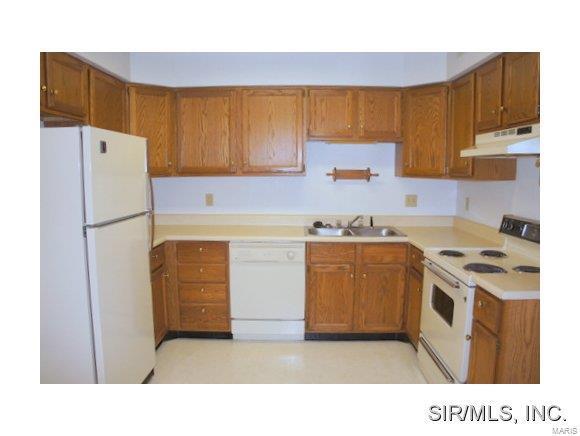 Building Photo - 407 University Ave