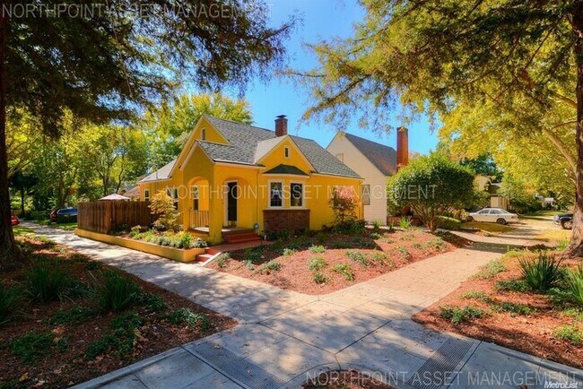 Foto del edificio - Charming East Sacramento Bungalow – Prime ...