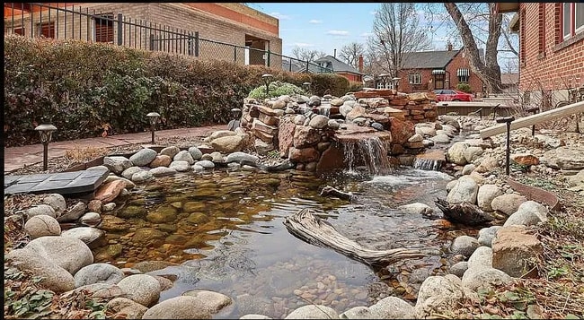 Foto del edificio - 1362 S Clarkson St