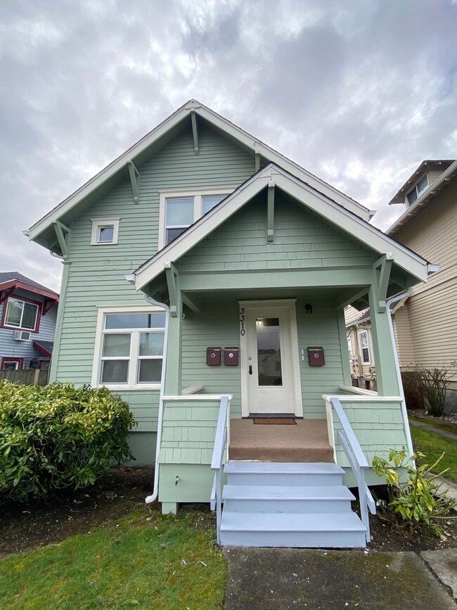 Building Photo - 3310 6th Ave
