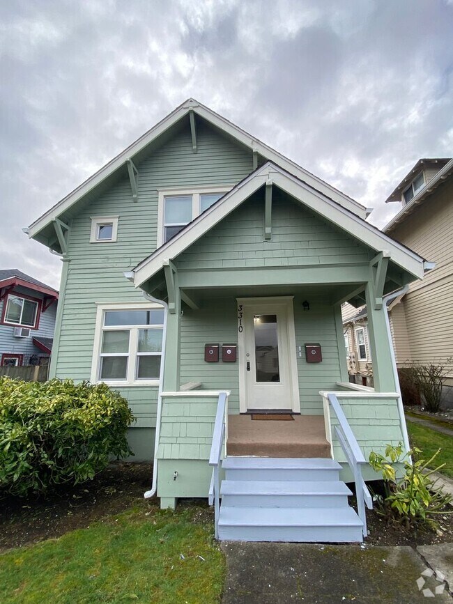Building Photo - 3310 6th Ave