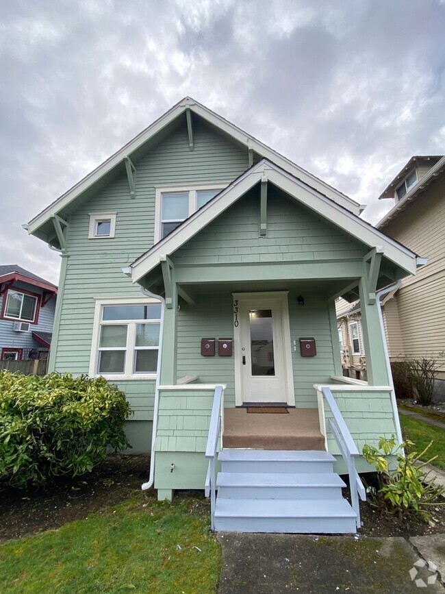 Building Photo - 3310 6th Ave