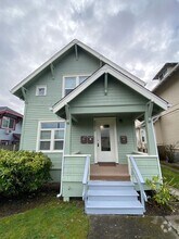 Building Photo - 3310 6th Ave