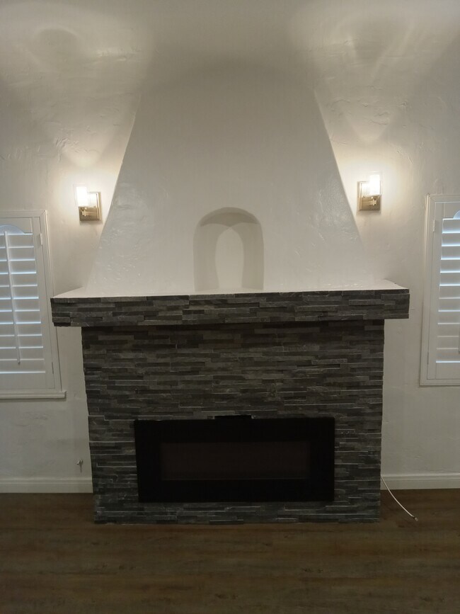 Foto del edificio - 2216 S Marvin Ave