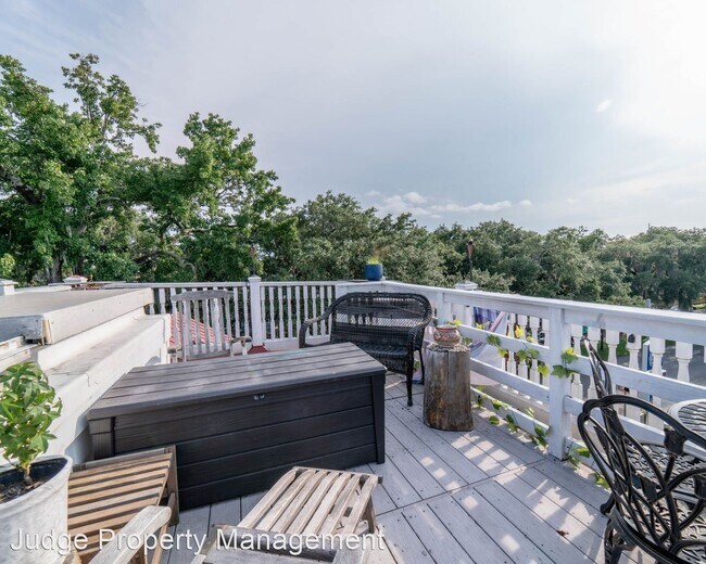 Foto del edificio - 1 br, 1 bath House - 8 W 37th Street Apt F