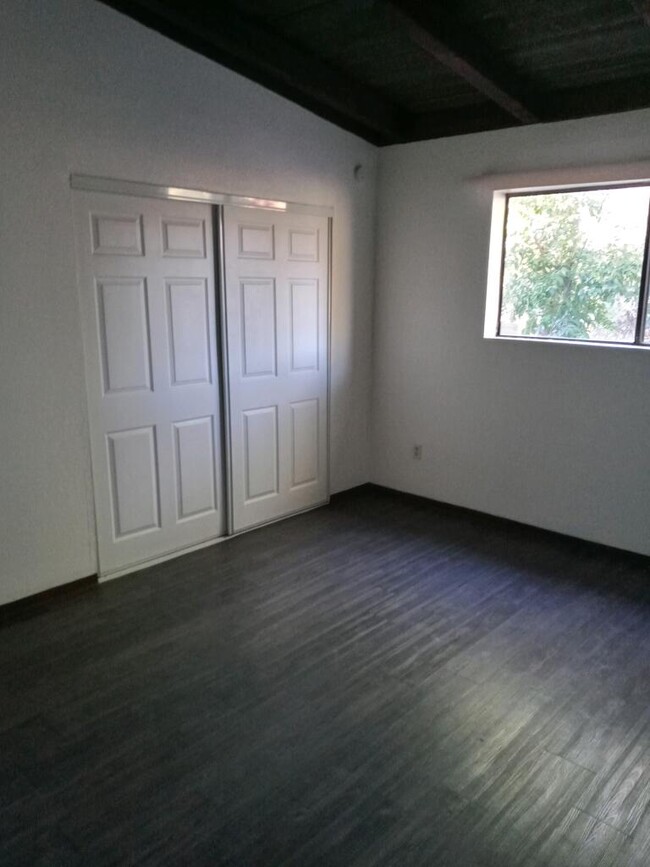 Spacious Bedroom with Vaulted Ceilings - 17 Calle Baca