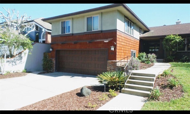 Foto del edificio - 7618 W 83rd St