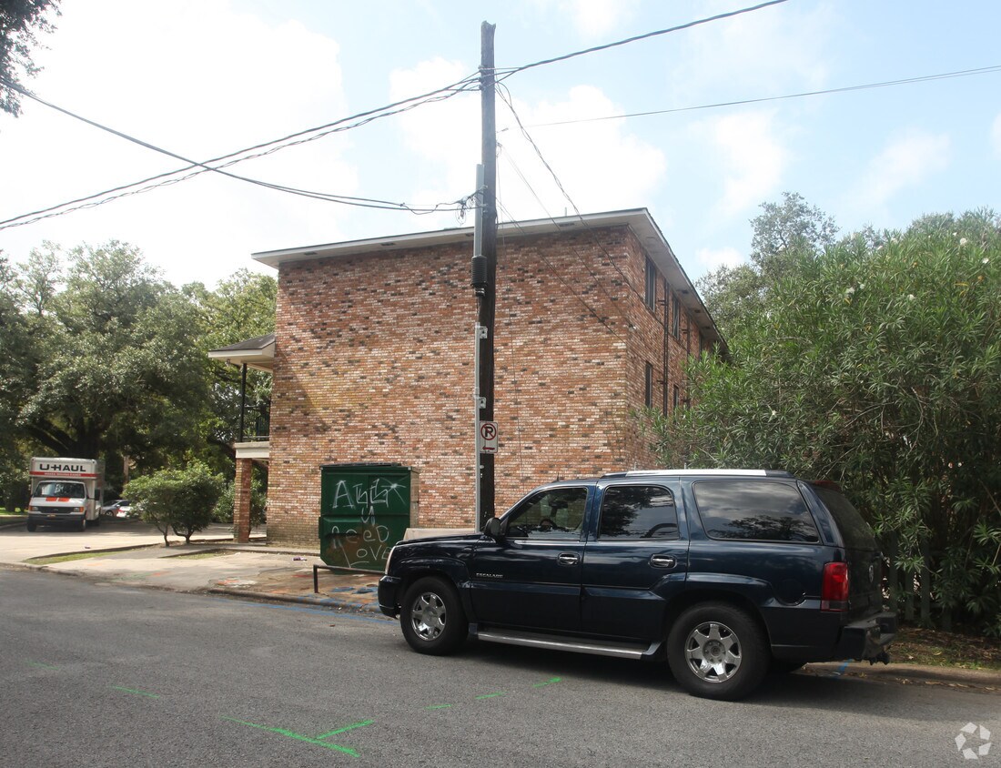 Foto del edificio - 1110 Lamar St