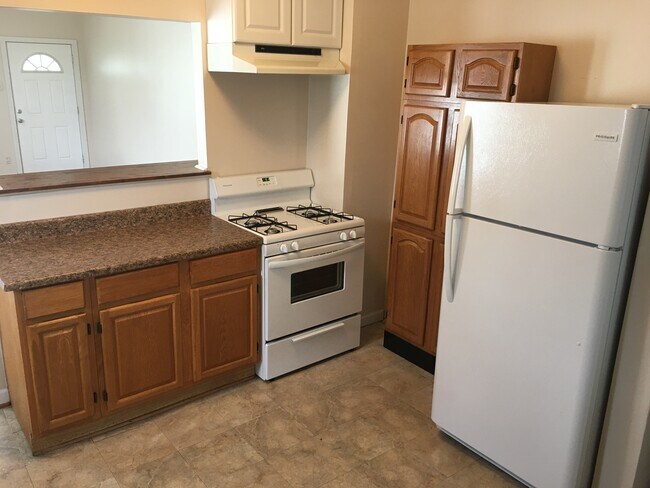 Foto del edificio - 1836 Dogwood Ridge Rd