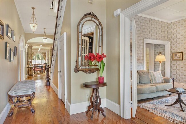 Foto del edificio - 287 Gibbs Ave