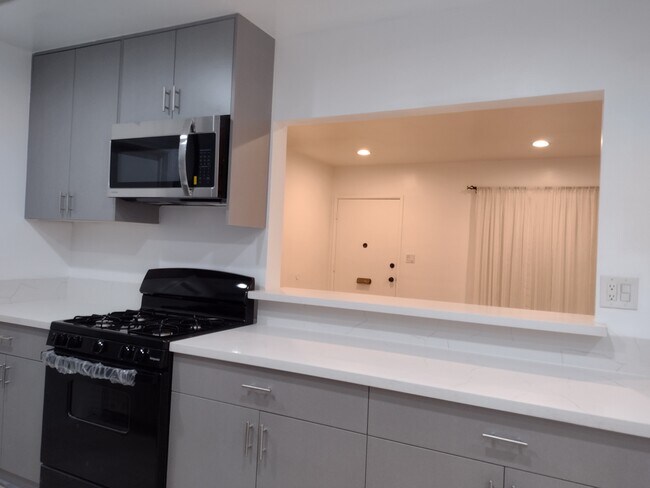 Foto del edificio - 4121 183rd St