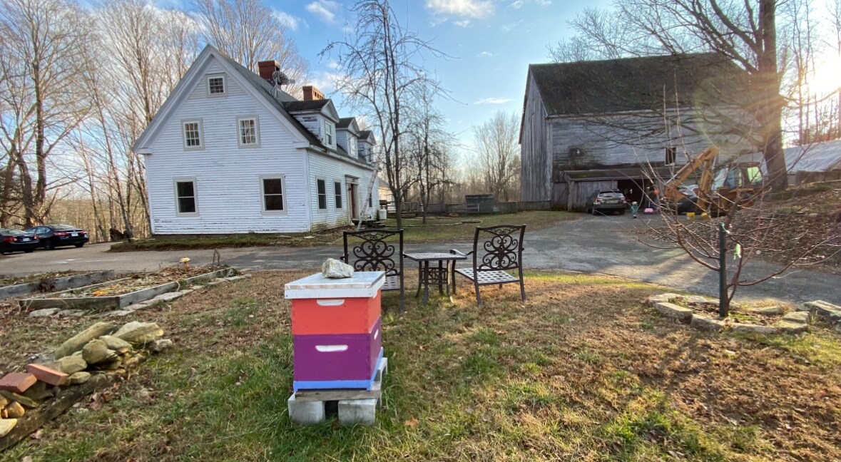 Primary Photo - 900 River Rd