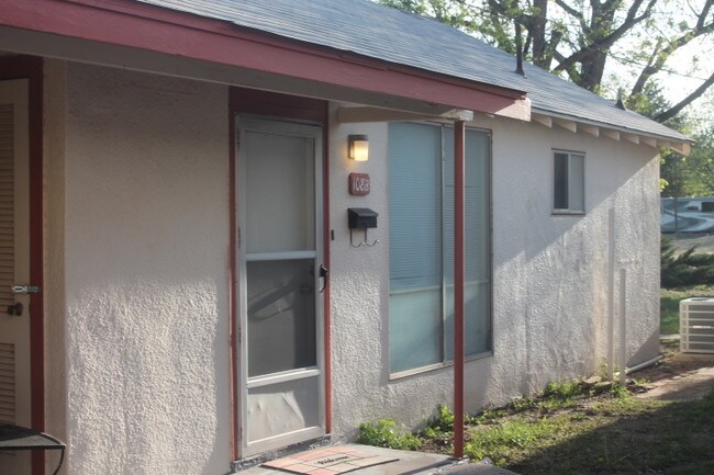 Foto del edificio - 106 W 13th St