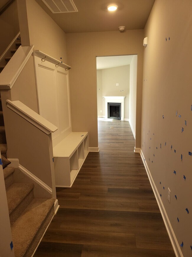 Foto del edificio - 103 McDowell Ln