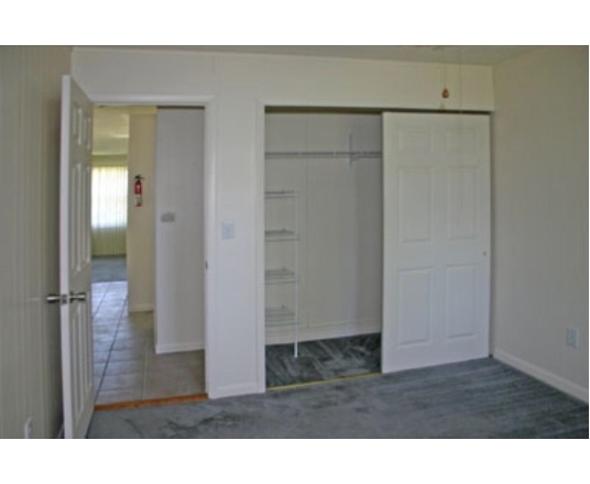 Bedroom - Deerfield Woods