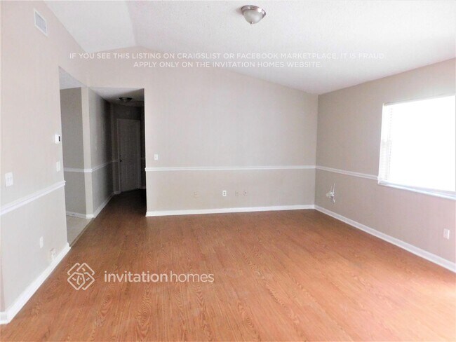 Foto del edificio - 851 NW 99th Ave