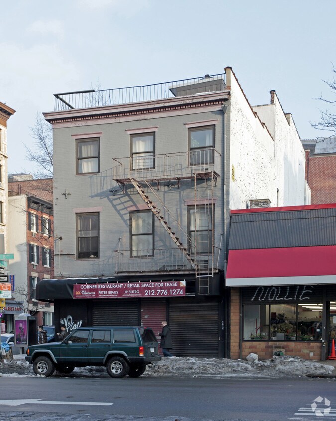 Building Photo - 212 Eighth Ave