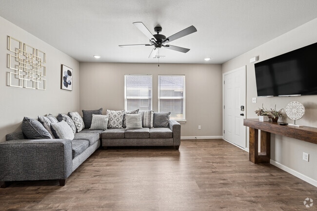 Interior Photo - Riverbrook Duplexes