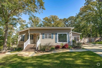 Building Photo - 102 Rama Ct