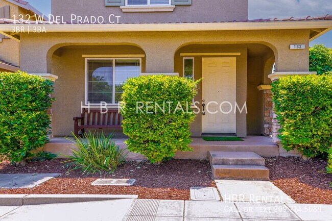Building Photo - 132 W Del Prado Ct